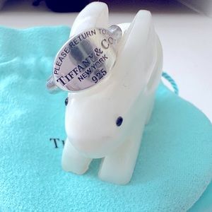 Tiffany & Co. Return to Tiffany Oval Ring